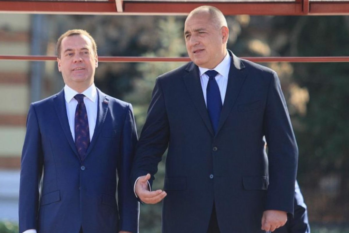 Какво си казаха премиерите на Русия и на България?
