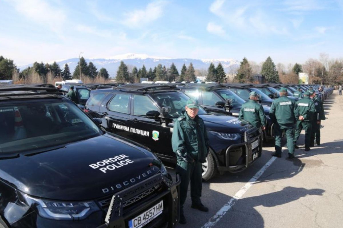 МВР снабди „Гранична полиция” с нови високопроходими автомобили