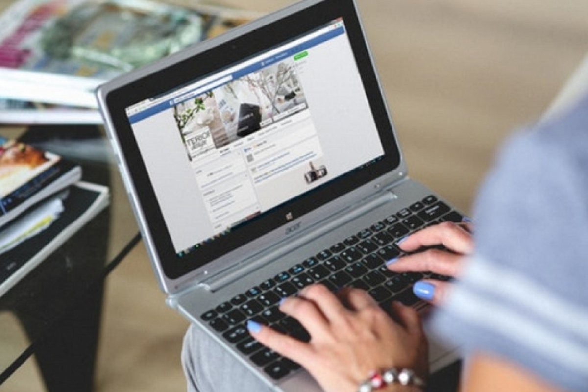 Как да блокирате и отблокирате някого във Facebook
