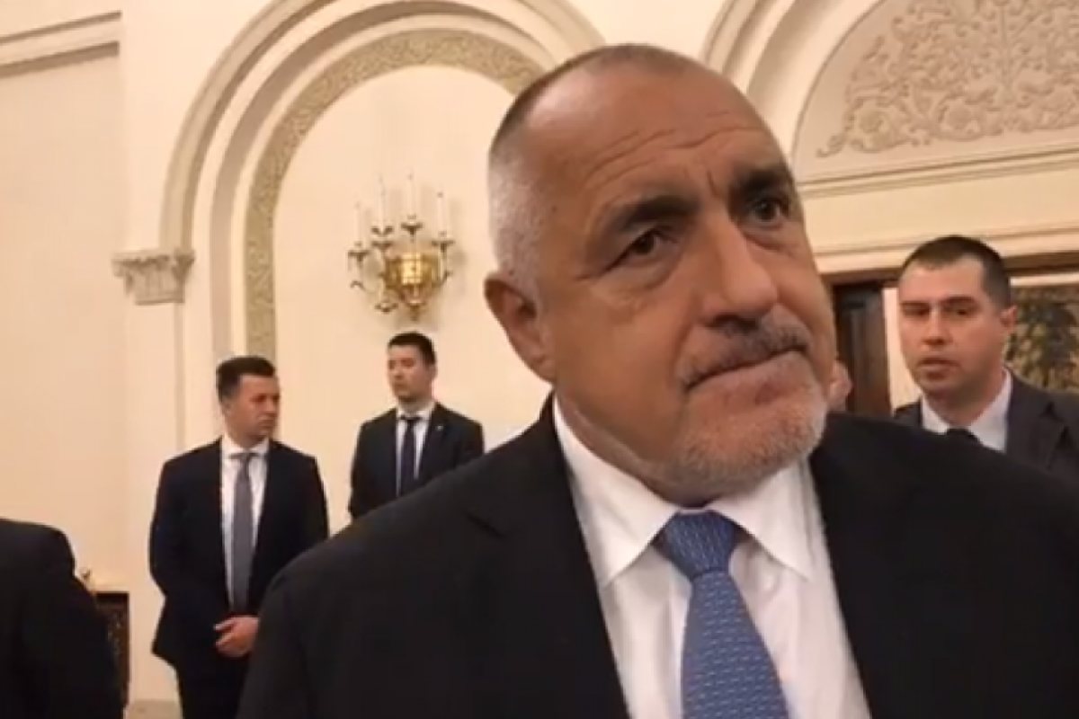 Турция отказа да се извини за изказванията на външния си министър