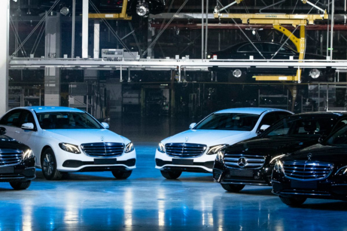 ЕС с ново обвинение към BMW, Daimler и Volkswagen