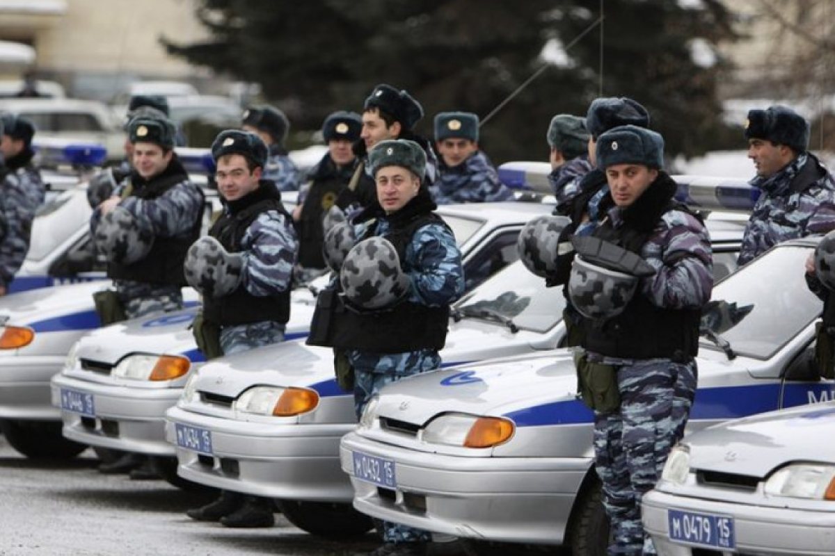 Заловиха в Москва двама британци със съмнително вещество