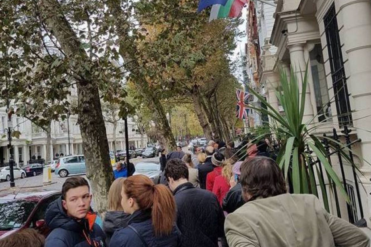До кога можем да подадем заявление за гласуване в чужбина на евризборите?