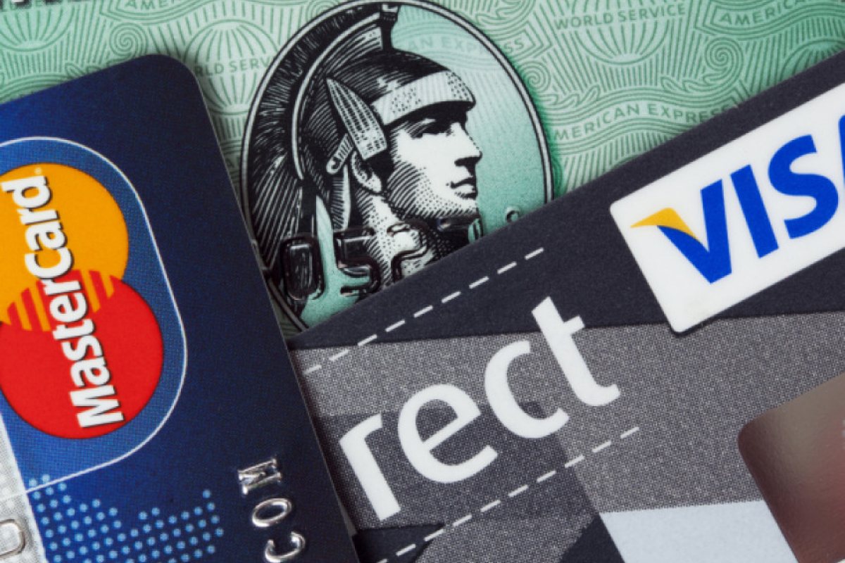 Visa и Mastercard намалят задграничните такси