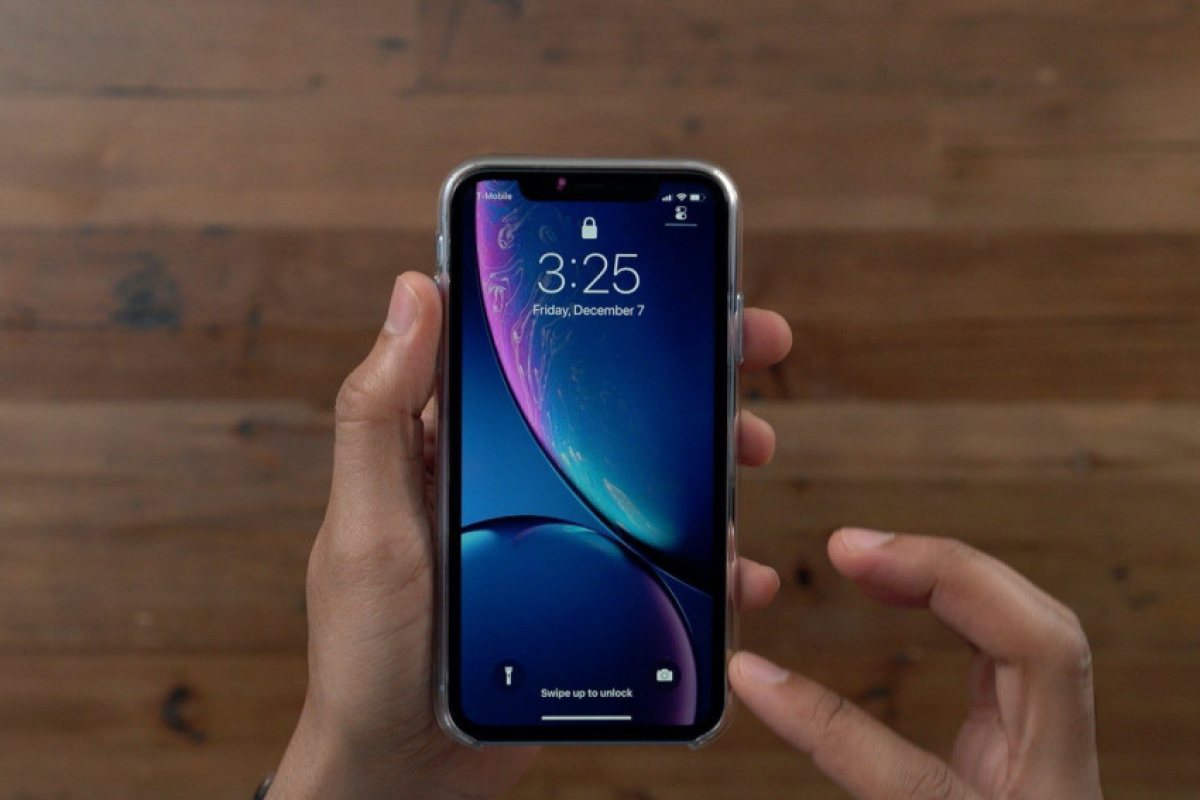 Доказаха, че батерията на iPhone издържа доста по-малко от обявеното от Apple