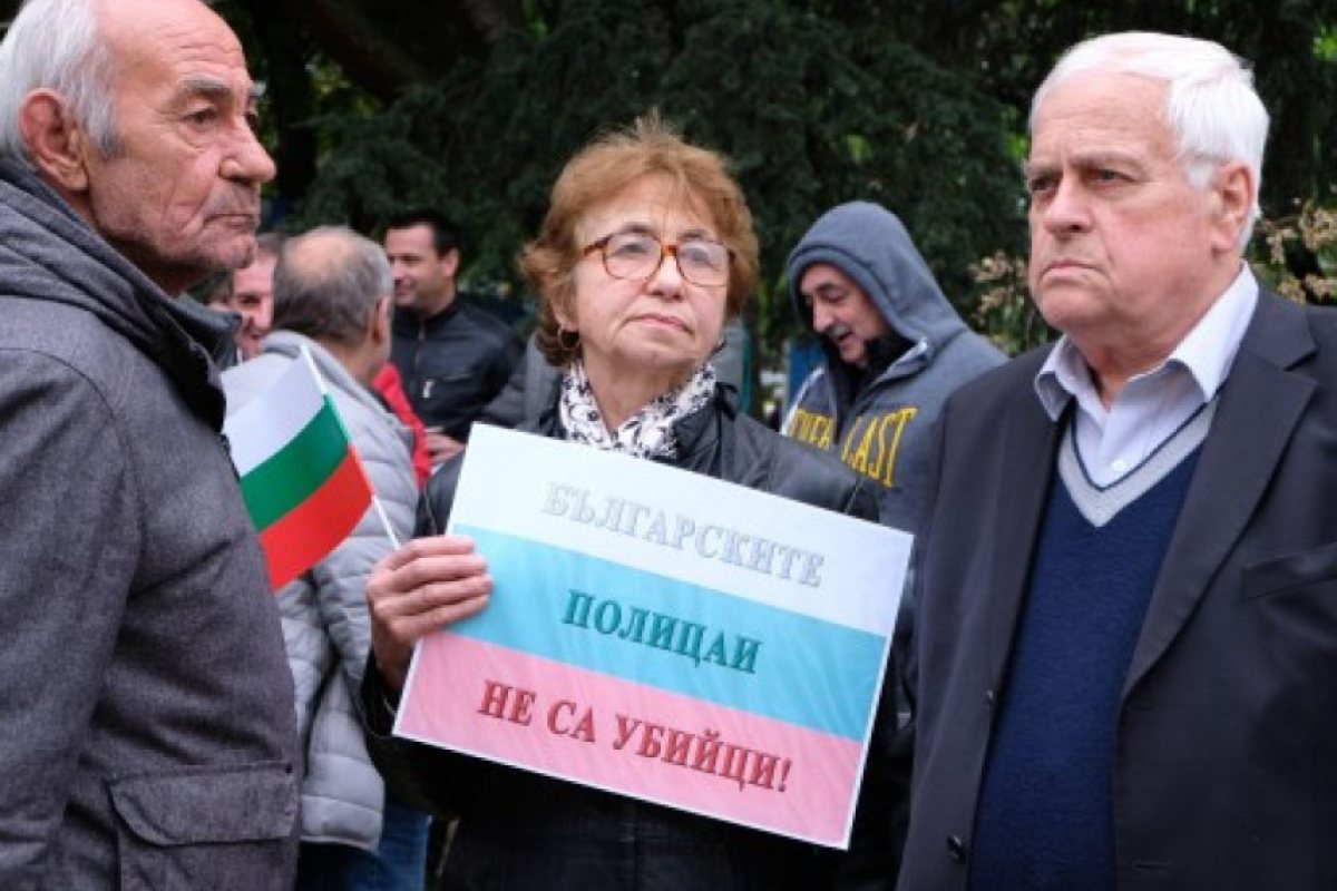 Българи в Кьолн защитиха осъдените полицаи по делото "Чората"