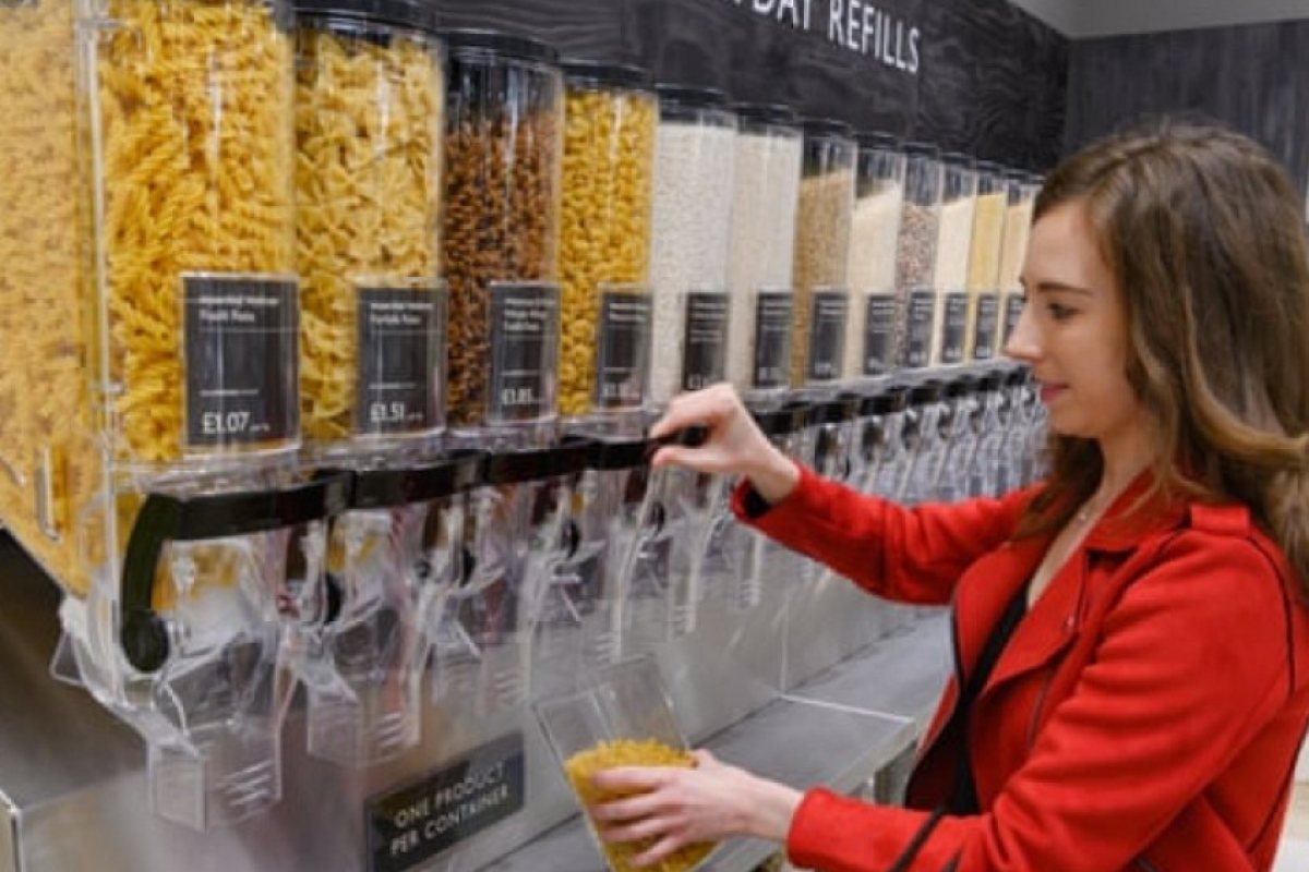 Waitrose пусна пробно хранителни стоки без опаковки (ВИДЕО)