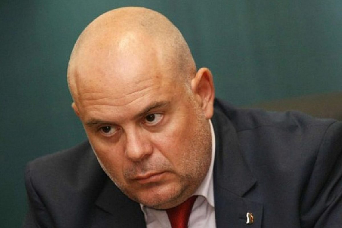 Планиралото атентат в Пловдив момче било вербувано от "Ислямска държава"