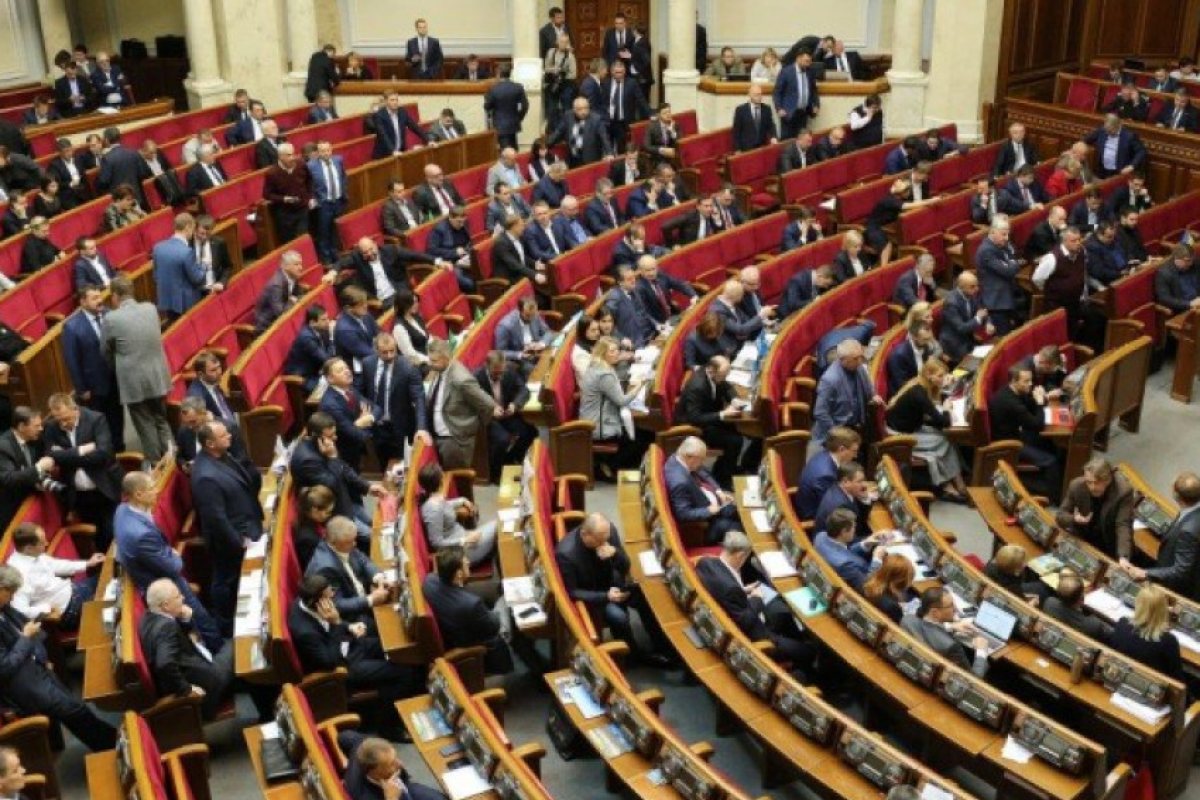 Принудителна химическа кастрация за педофилите в Украйна