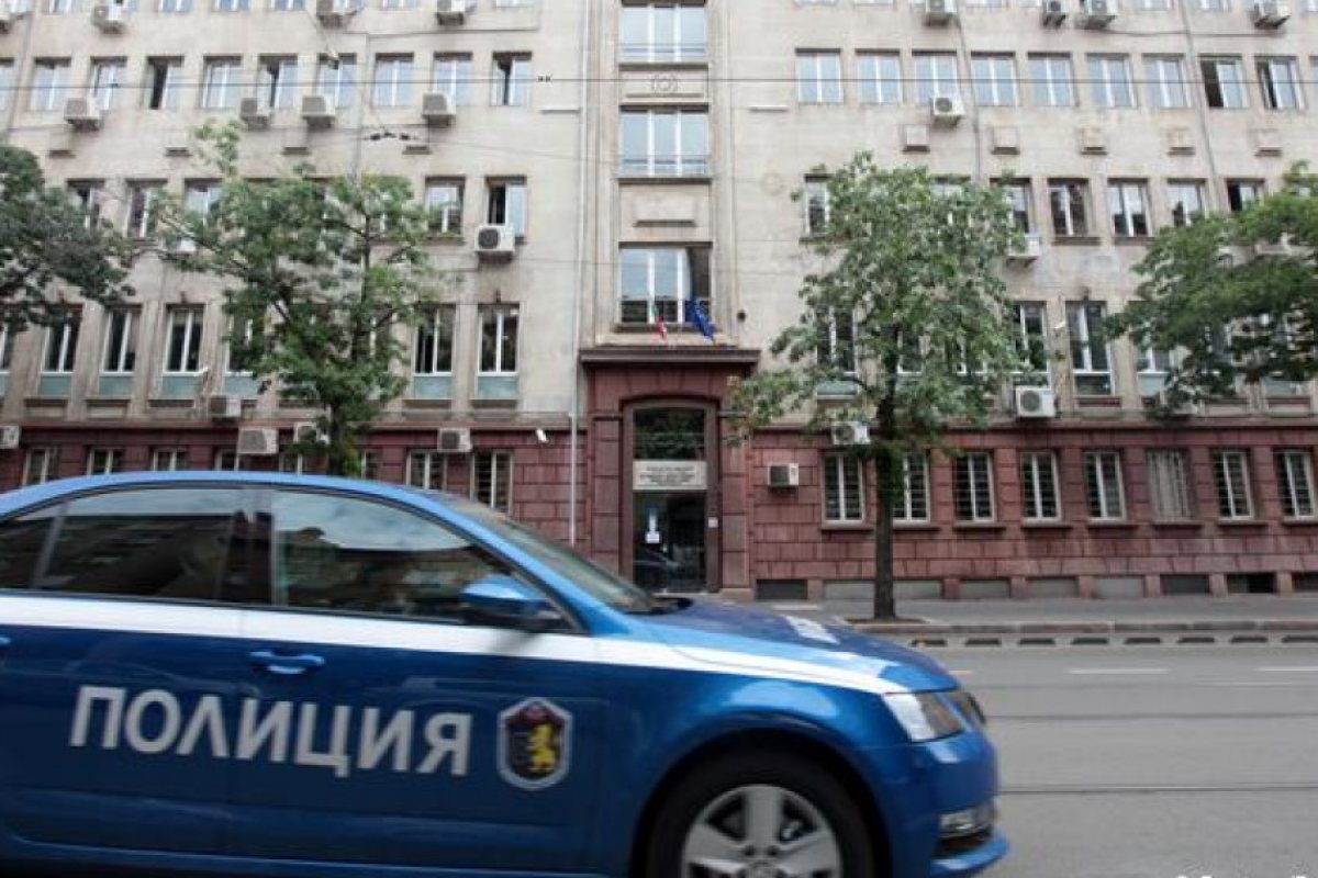Чуждите медии за Борисов, "уникалния" хакер и големия проблем на България