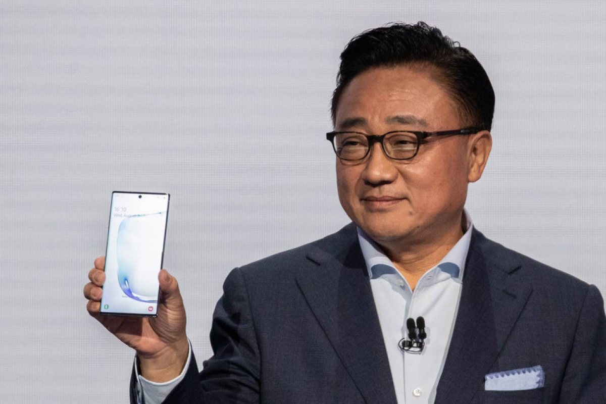 Samsung представи официално Galaxy Note10 (СНИМКИ)