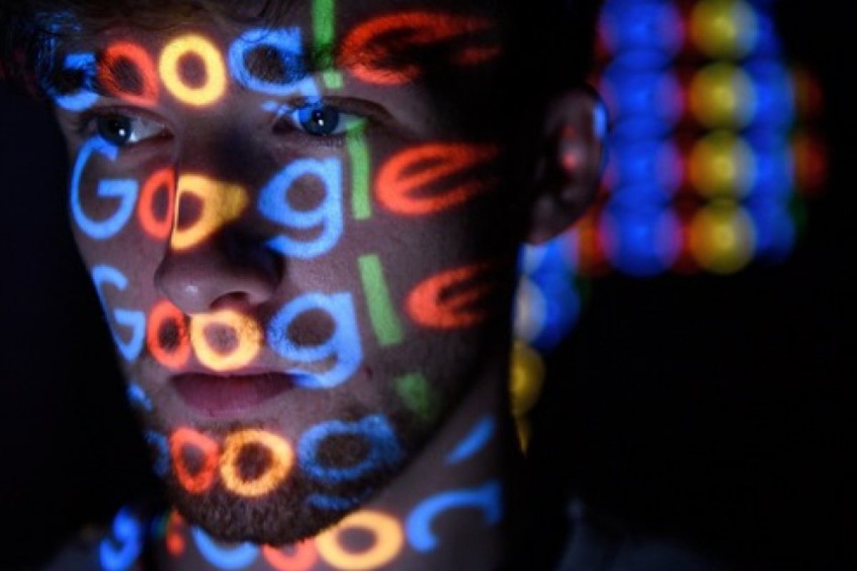 Google блокира 210 канала в YouTube заради дезинформация