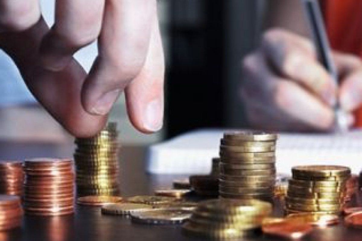 Българите работят най-много в ЕС, защо сме бедни?
