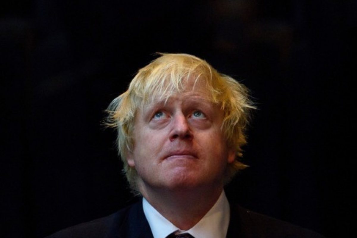 Джонсън заплаши торите в опит да получи подкрепа на плана си за Brexit