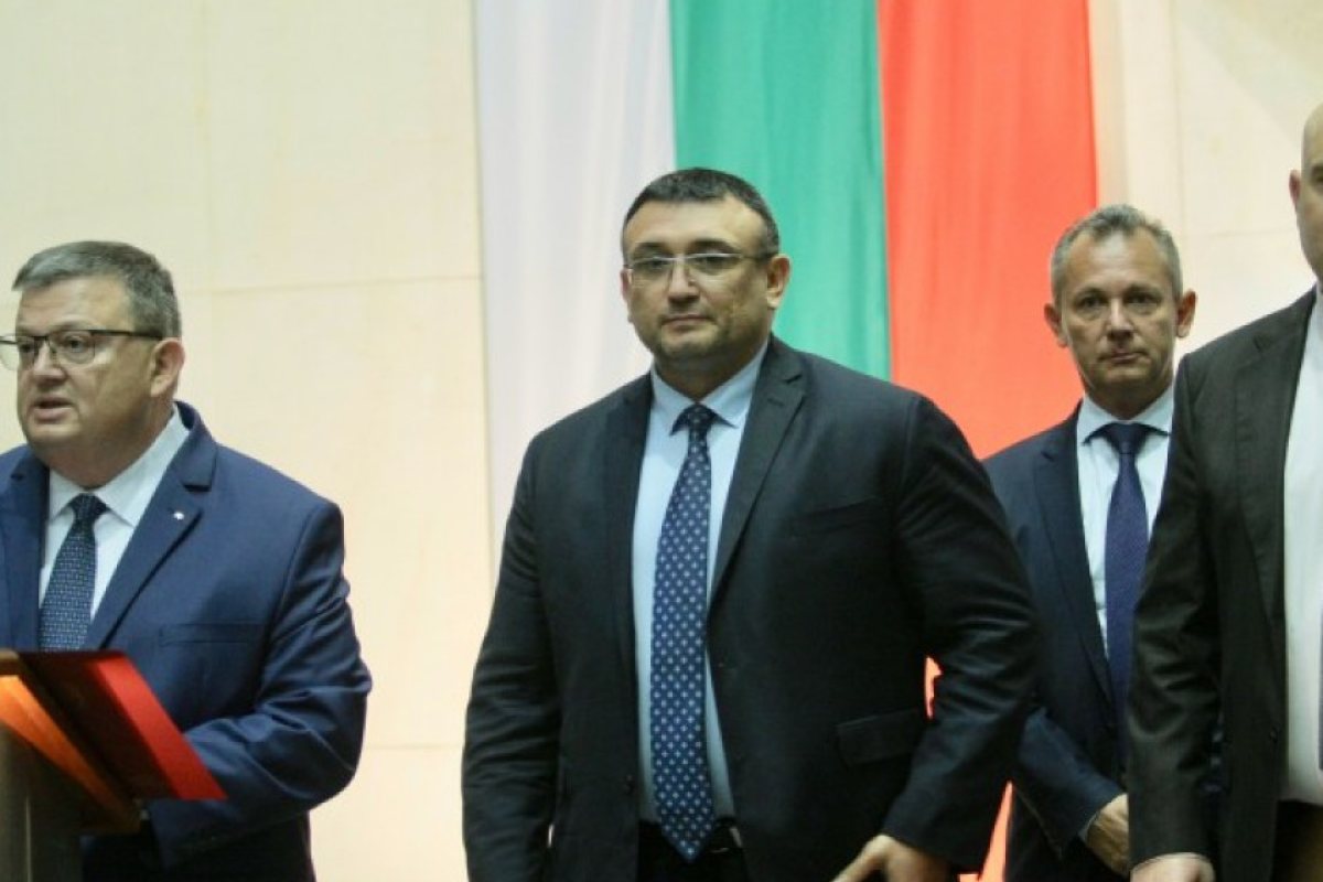 Прокуратурата публикува доказателства за шпионажа на Малинов (СНИМКИ)