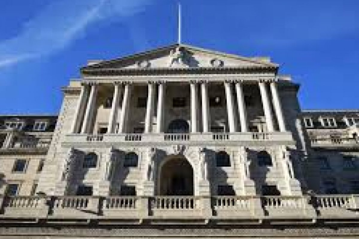 Bank of England с предупреждение за паунда при "Брекзит" без сделка