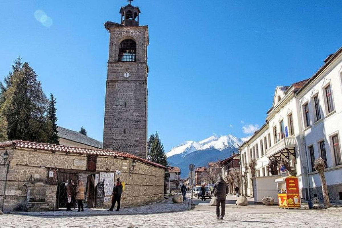 Банско е под карантина, забрана за влизане и излизане от града