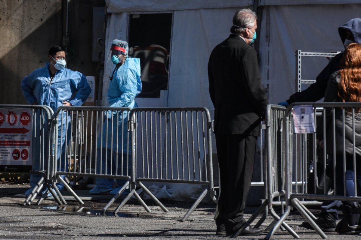 Ню Йорк разхлабва мерките от понеделник