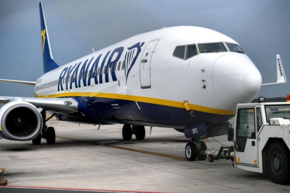 Ryanair нарече плана на Великобритания за въздушни мостове „идиотски“