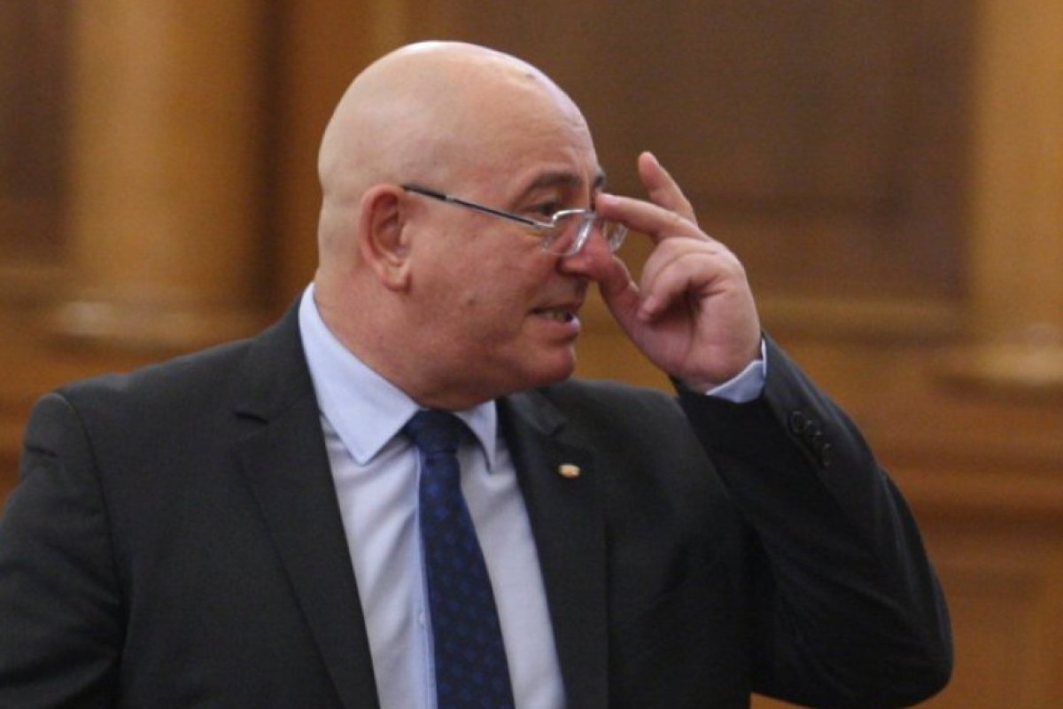 Ревизоро: 10 души могат да дойдат и да подкрепят властта