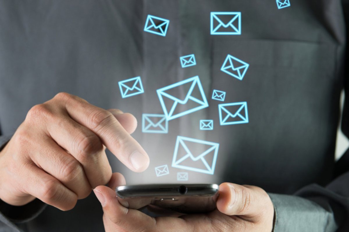 Парламента решава дали РЗИ-тата да пращат SMS.