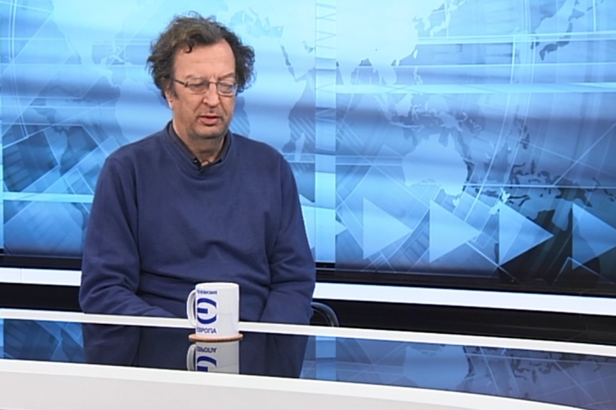 Димо Падалски: Легендата, че училищата са главен преносител на заразата не е вярна.