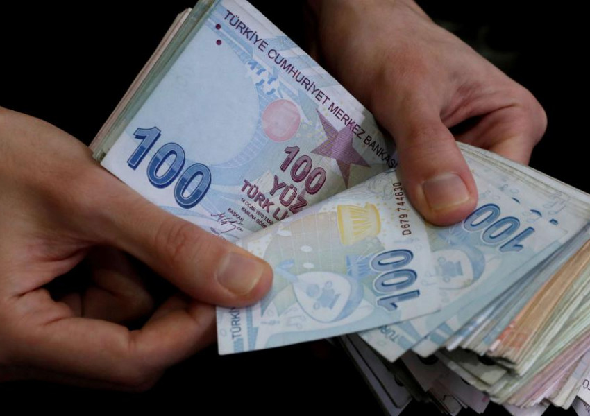 Мерки срещу инфлацията: Турция увеличава рязко минималната работна заплата