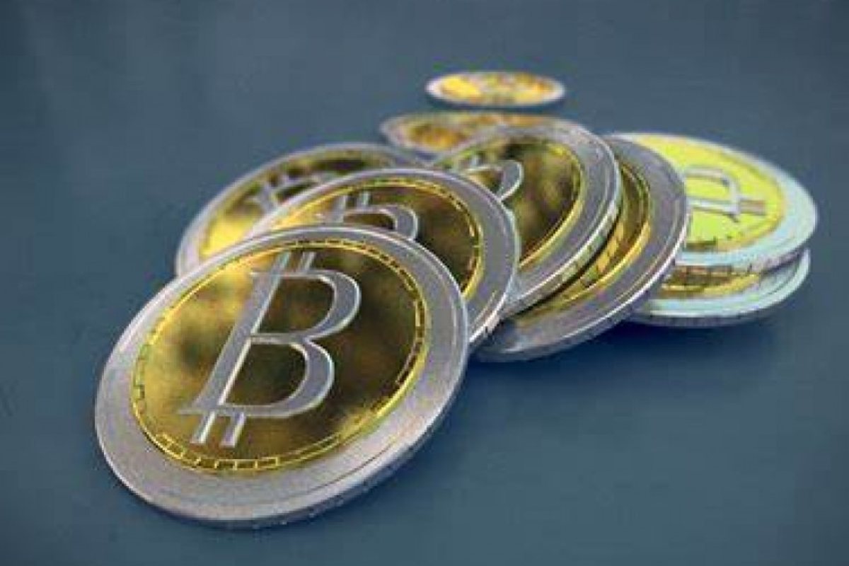 Британец изхвърлил стотици милиони в биткоини  