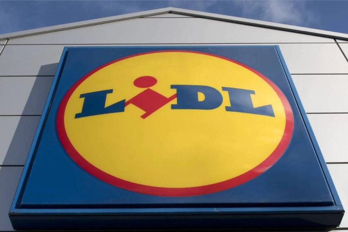 Колет-бомба избухна в централата на Lidl. 