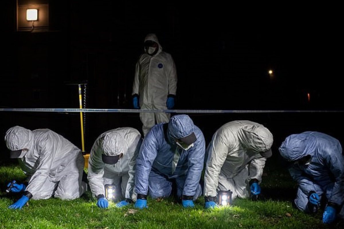 Арестуваха действащ полицай във връзка с изчезналата млада жена в Лондон.