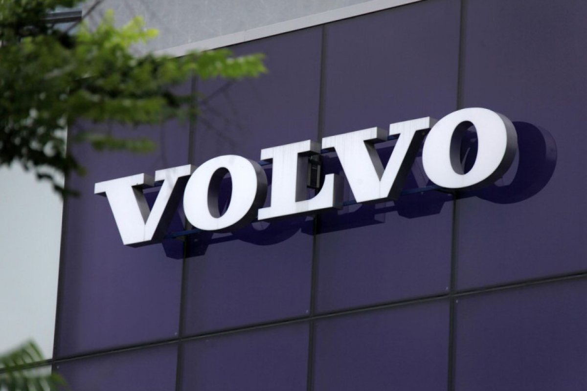 Автомобилният производител Volvo ще предложи щедра схема за платен родителски отпуск на своите 40 000 служители в световен мащаб.