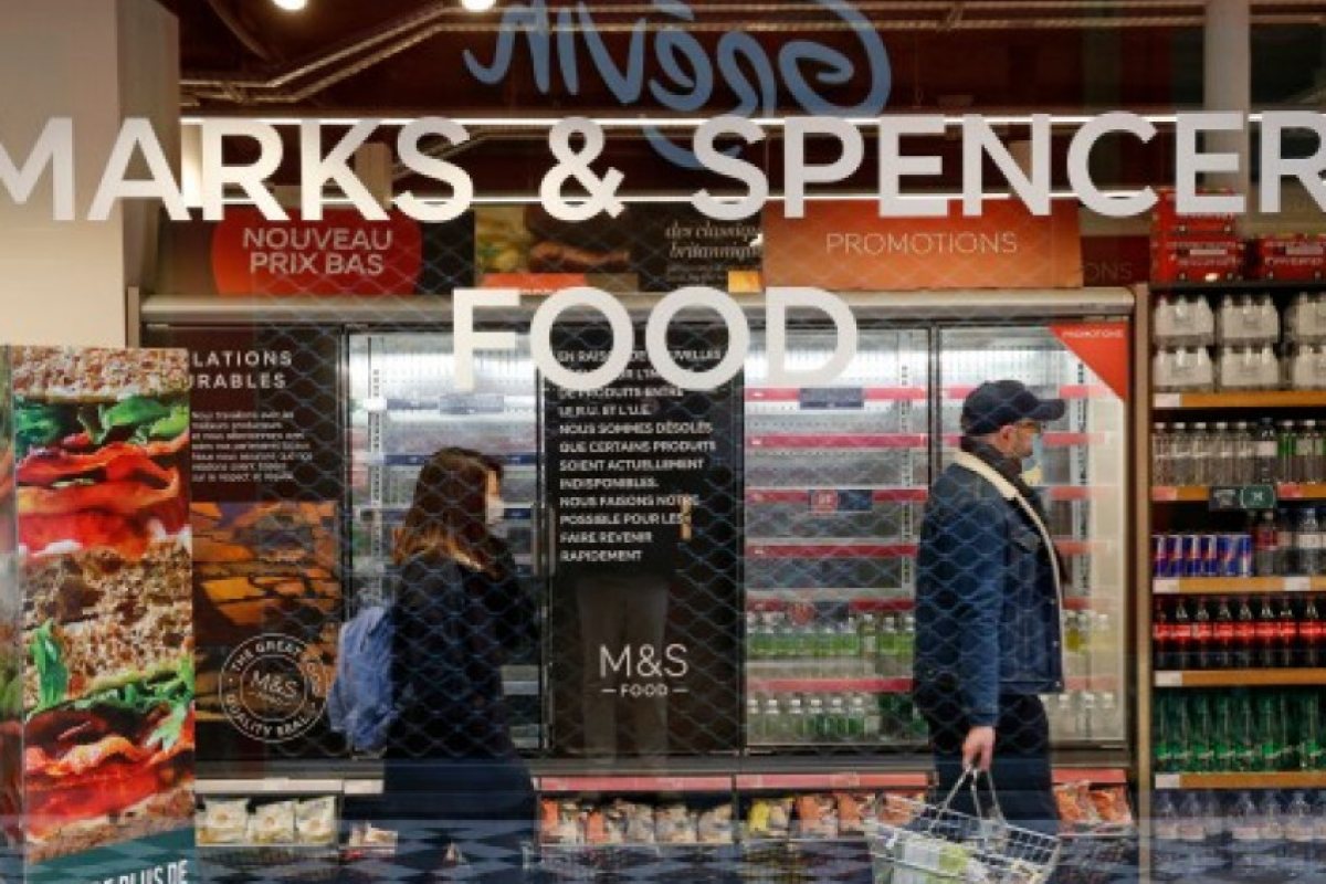 Marks and Spencer затваря всичките си 11 магазина във Франция и обвини Брекзит за това свое решение.