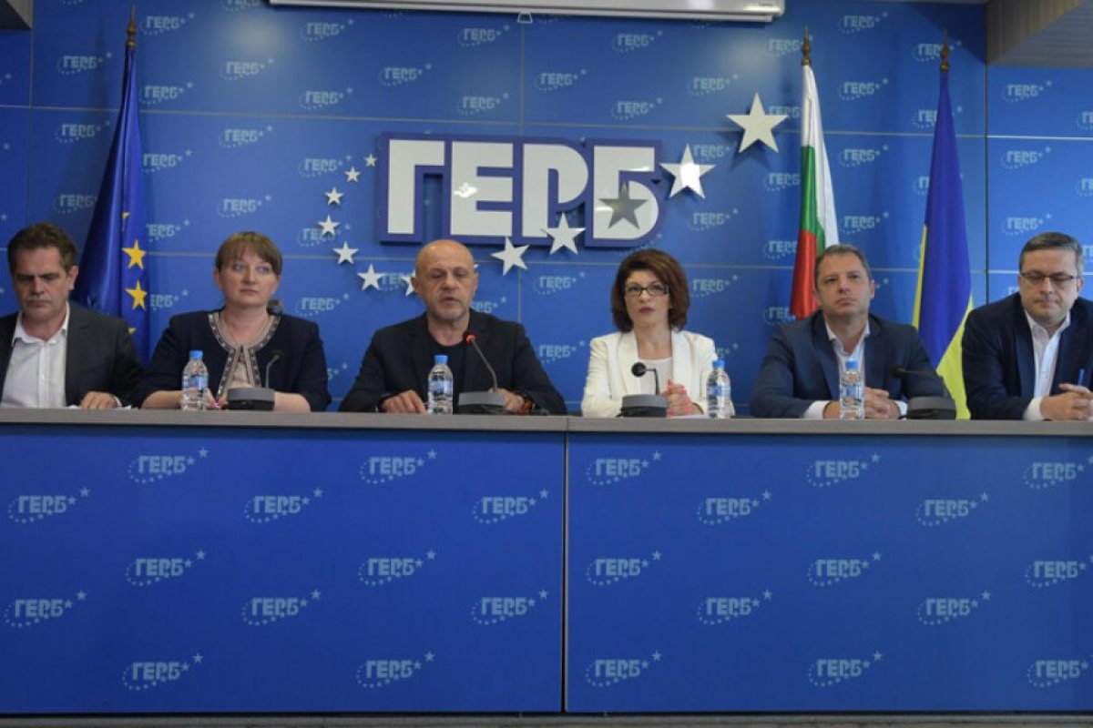 ГЕРБ внасят вот на недоверие към правителството на Кирил Петков и вече тройната коалиция (ВИДЕО) 