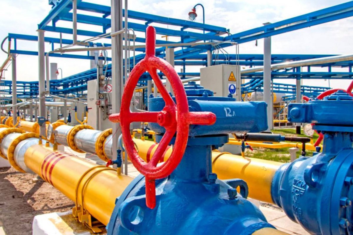 МАЕ: Русия може да спре изцяло доставките на газ и нефт за Европа