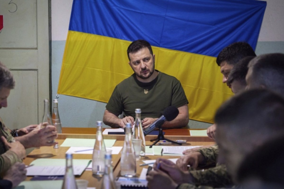 Зеленски: Ротацията на посланици е нормална част от дипломатическата практика. Нови представители на Украйна ще бъдат назначени в Чешката република, Германия, Унгария, Норвегия и Индия.