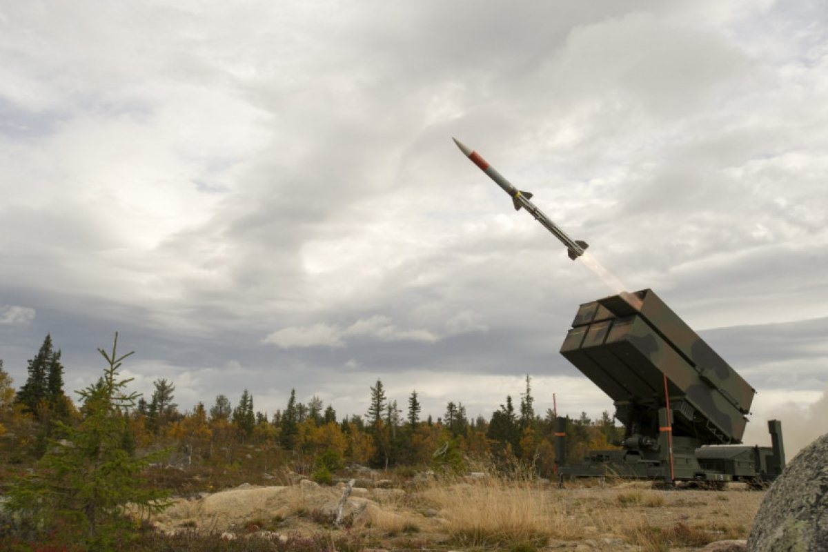 Предоставените от САЩ системи за противовъздушна отбрана NASAMS имат 100% ефективност в Украйна при прехващането на руски ракети