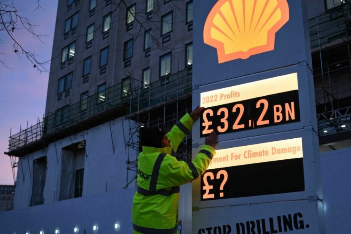 Лондон: Британският петролен гигант Shell регистрира огромни печалби