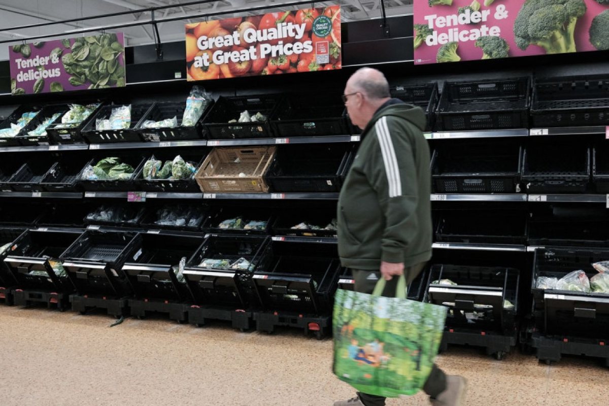 Asda и Morrisons наложиха ограничения при покупката на някои плодове и зеленчуци