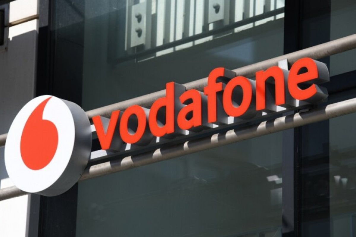 "Водафон" (Vodafone) планира да съкрати 11 000 свои служители във Великобритания и по света