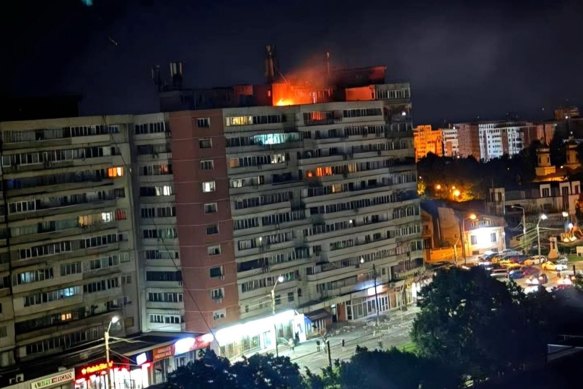 Руски дрон удари жилищна сграда в Румъния