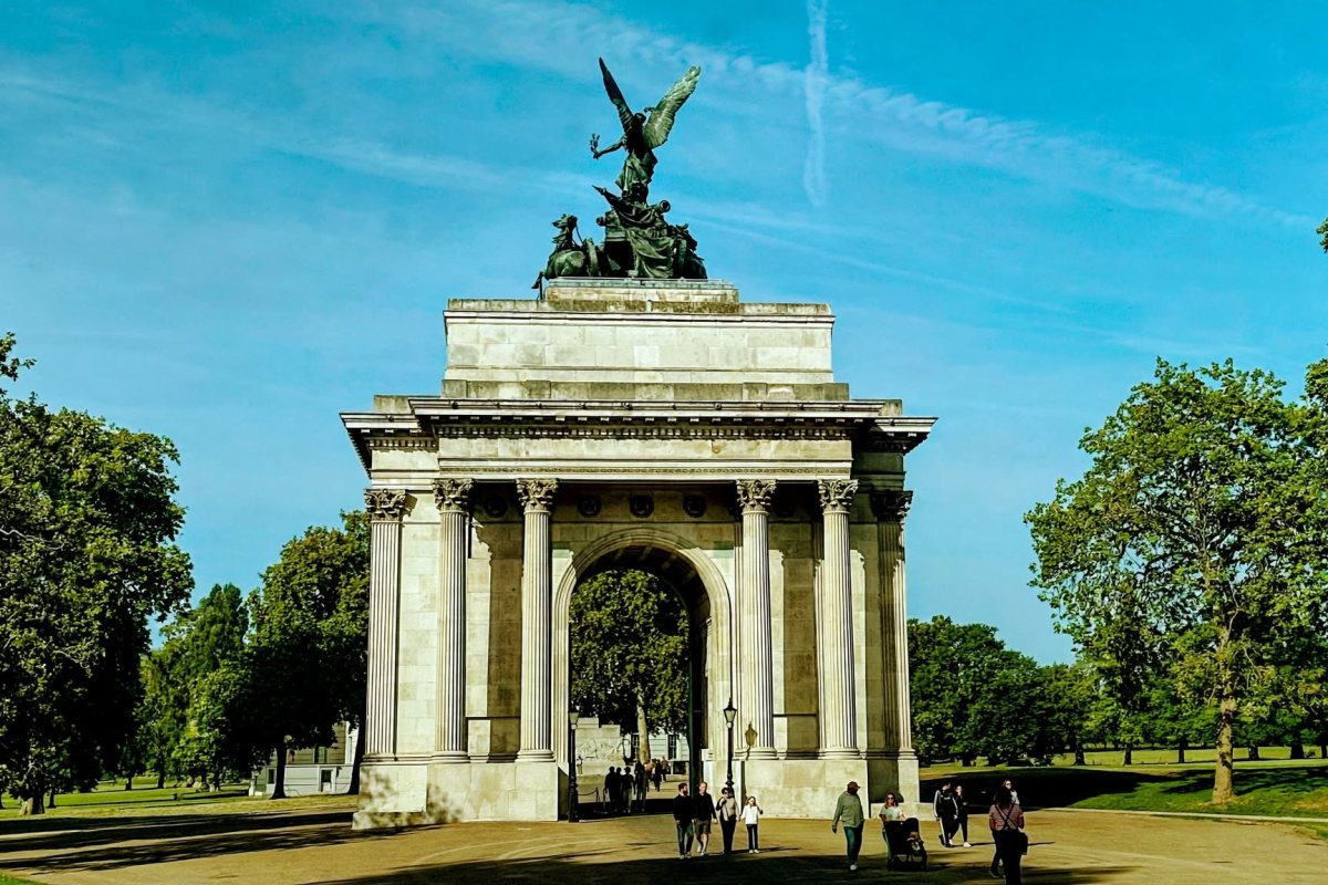 Тайните на Hyde Park Corner: Истинската история на Арката Уелингтън