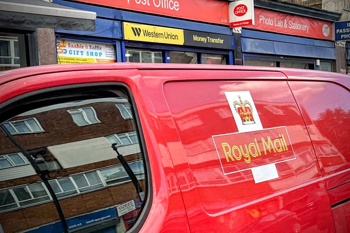 Лондон: Royal Mail съкращава 2500 работни места