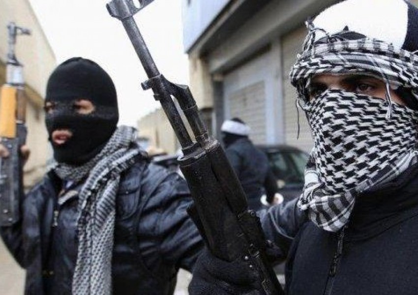 Европол: До 5000 джихадисти са в Европа, очакват се атаки