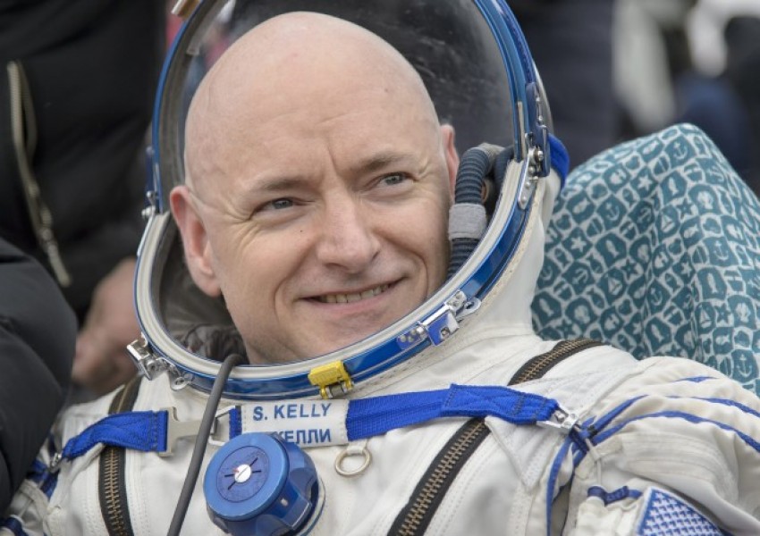 Астронавтът Скот Кели се пенсионира