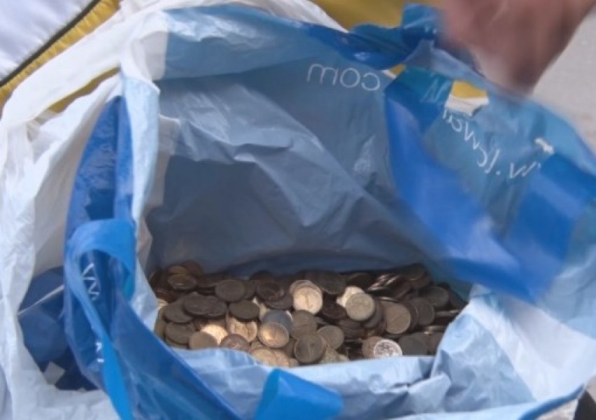Мъж от Шумен си купи винетка с над 17 кг монети по 1 стотинка