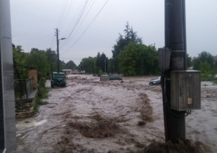 Бедствено положение в Южна и Източна България след поройните дъждове