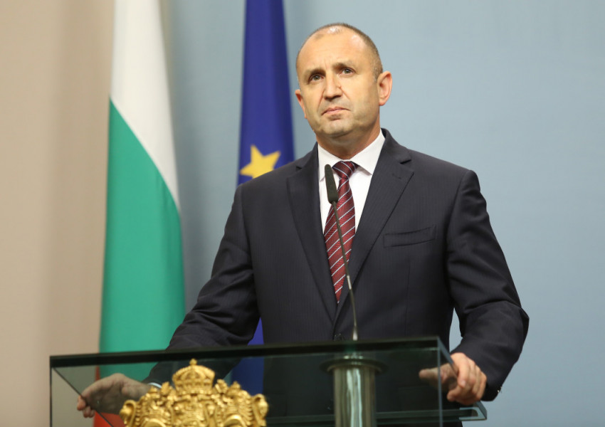 Президентът Румен Радев насрочи парламентарните избори на 4 април