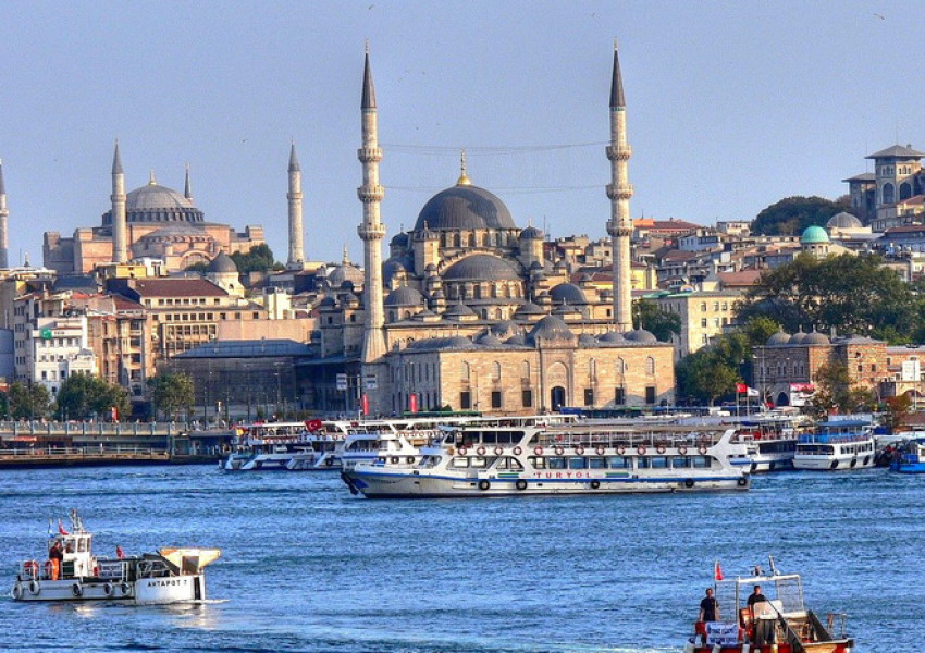 Стрелба в истанбулски ресторант