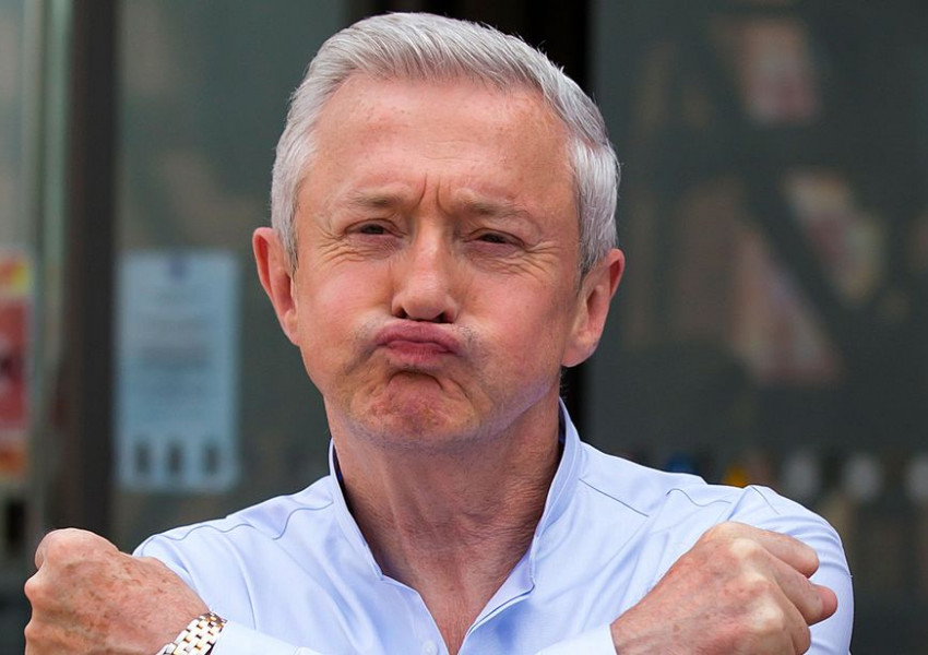 Луис Уолш напуска X Factor след 13 години
