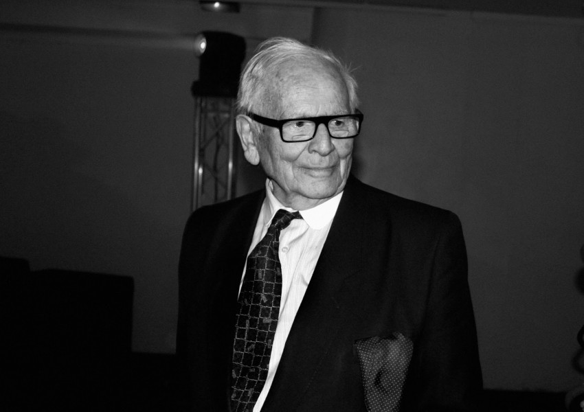 На 98 години почина модният дизайнер Пиер Карден